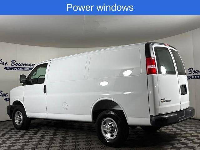 2026 Chevrolet Express 2500