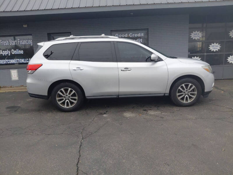2014 Nissan Pathfinder SV
