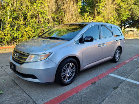 2011 Honda Odyssey for sale at DFW Autohaus in Dallas TX