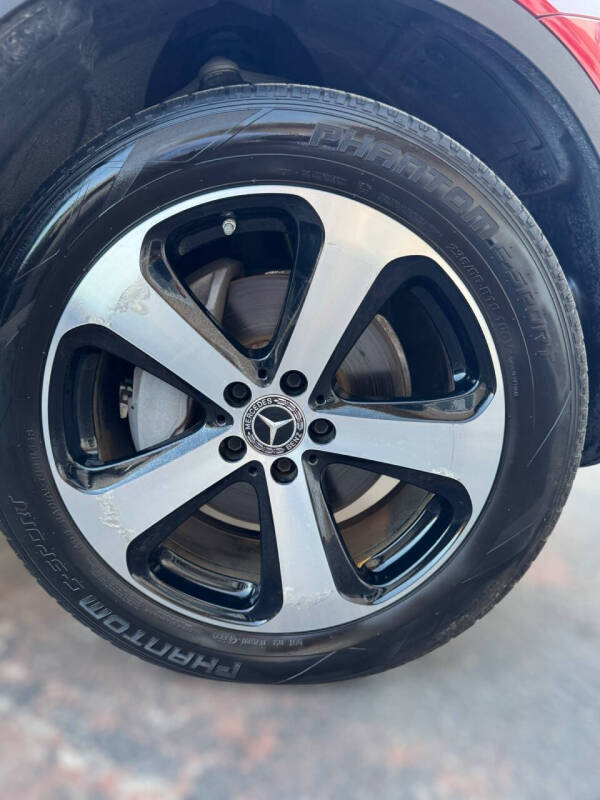 2021 Mercedes-Benz GLC GLC 300