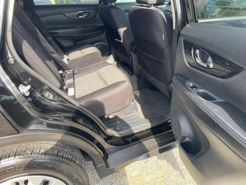 2017 Nissan Rogue S