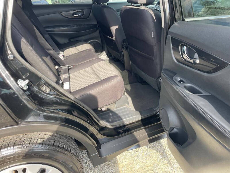 2017 Nissan Rogue S