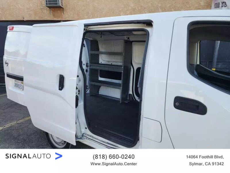 2021 Nissan NV200