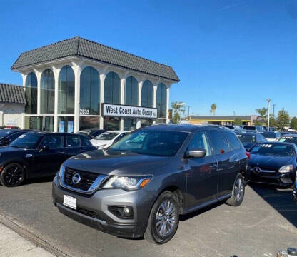 2019 Nissan Pathfinder SV