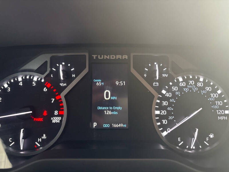 2024 Toyota Tundra SR5