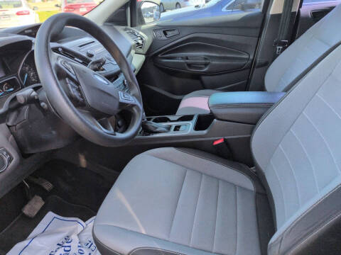 2017 Ford Escape S
