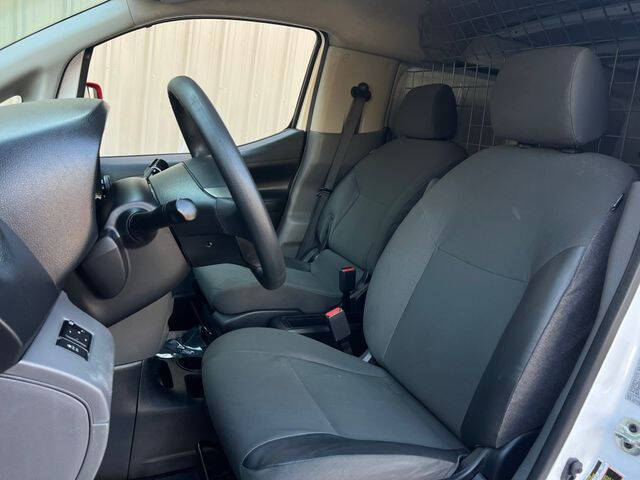 2021 Nissan NV200 SV