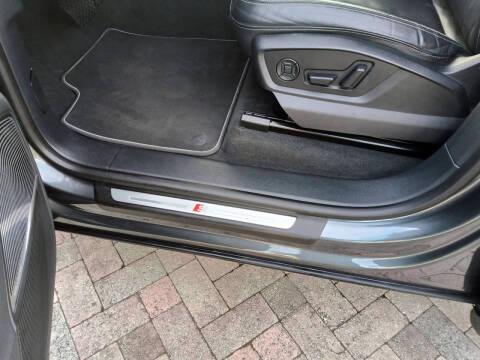 2019 Audi Q8 quattro Prestige 55 TFSI