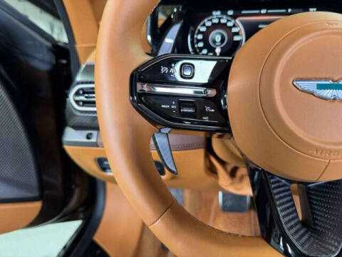 2025 Aston Martin Vanquish