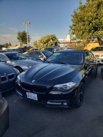 2015 BMW 5 Series 528i