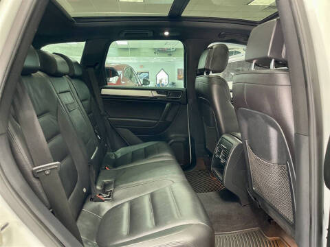 2017 Volkswagen Touareg Wolfsburg