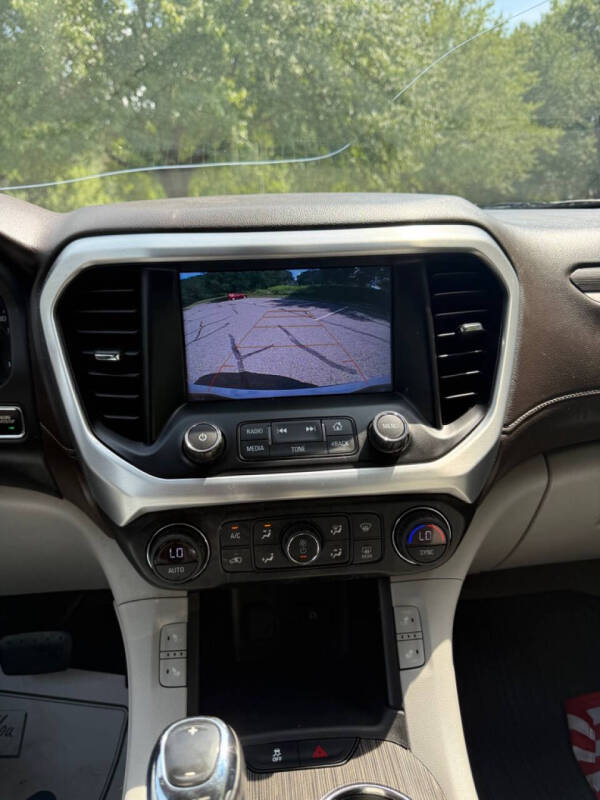 2019 GMC Acadia SLT-1