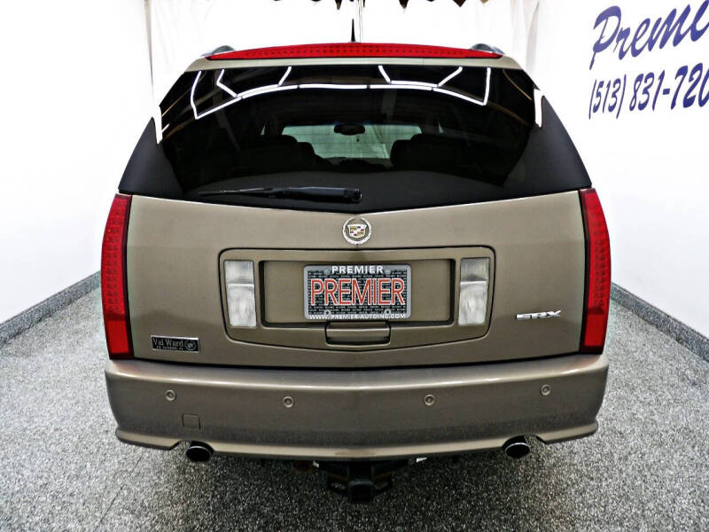 2006 Cadillac SRX Base photo 5