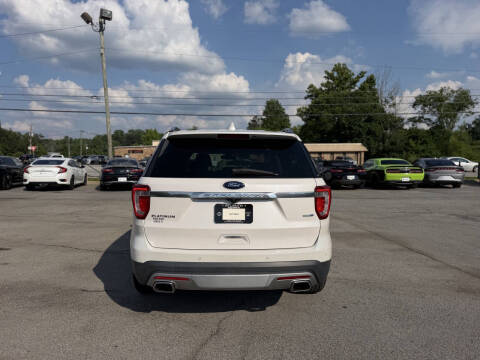 2017 Ford Explorer Platinum
