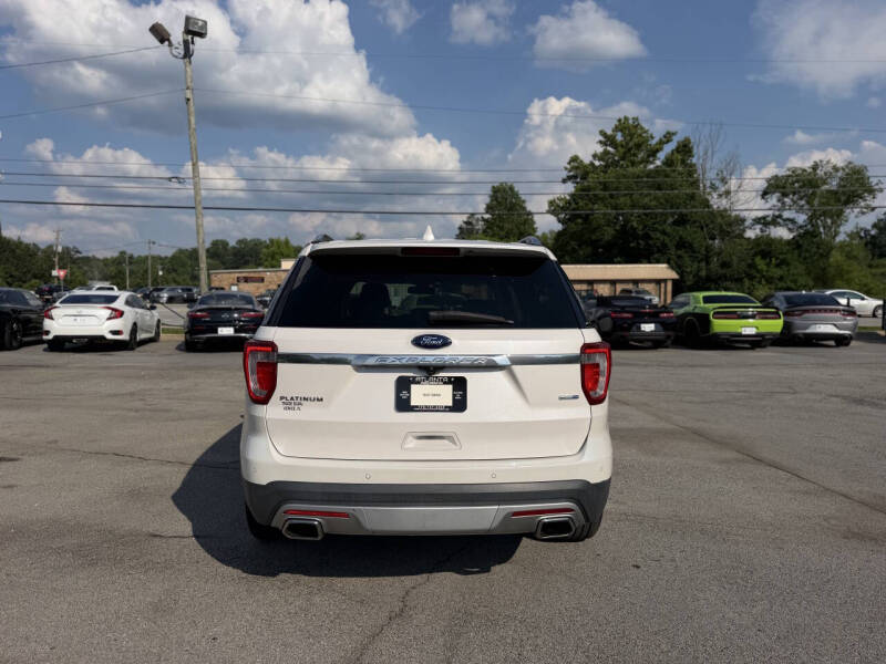 2017 Ford Explorer Platinum