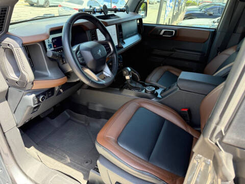 2024 Ford Bronco Outer Banks