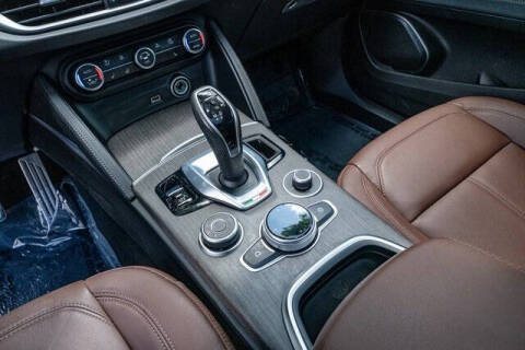 2022 Alfa Romeo Stelvio Ti