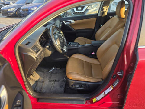2011 Lexus CT 200h Premium