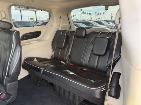 2022 Chrysler Pacifica Limited