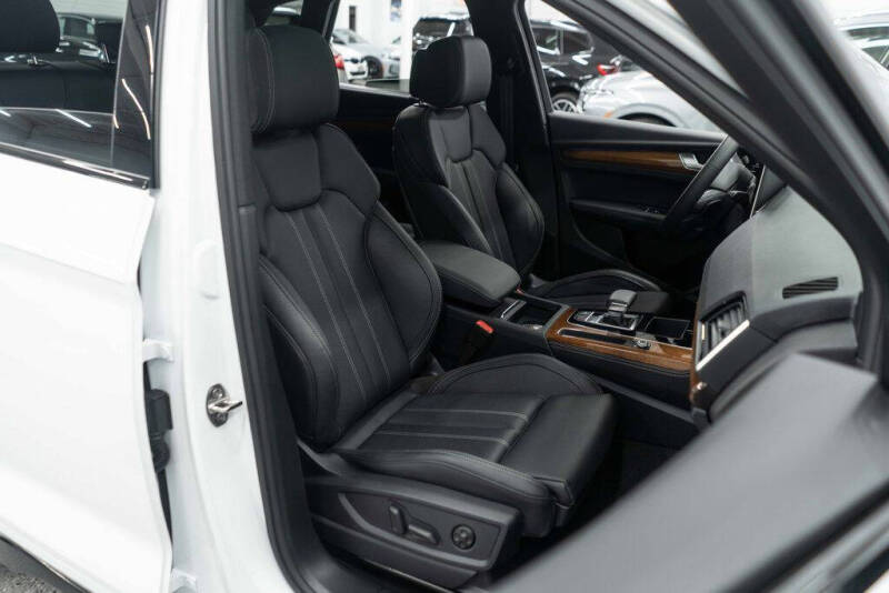 2024 Audi Q5 e quattro S line Prestg 55 TFSI