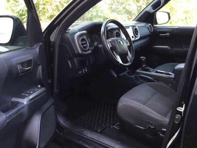 2017 Toyota Tacoma TRD Sport