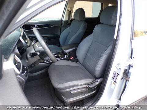 2020 Kia Sorento LX