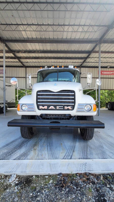 2007 Mack Granite