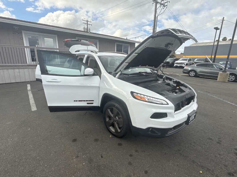 2017 Jeep Cherokee 75th Anniversary