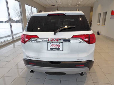 2017 GMC Acadia SLT-1