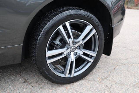 2018 Volvo XC60 T5 Momentum