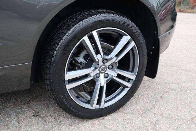 2018 Volvo XC60 T5 Momentum