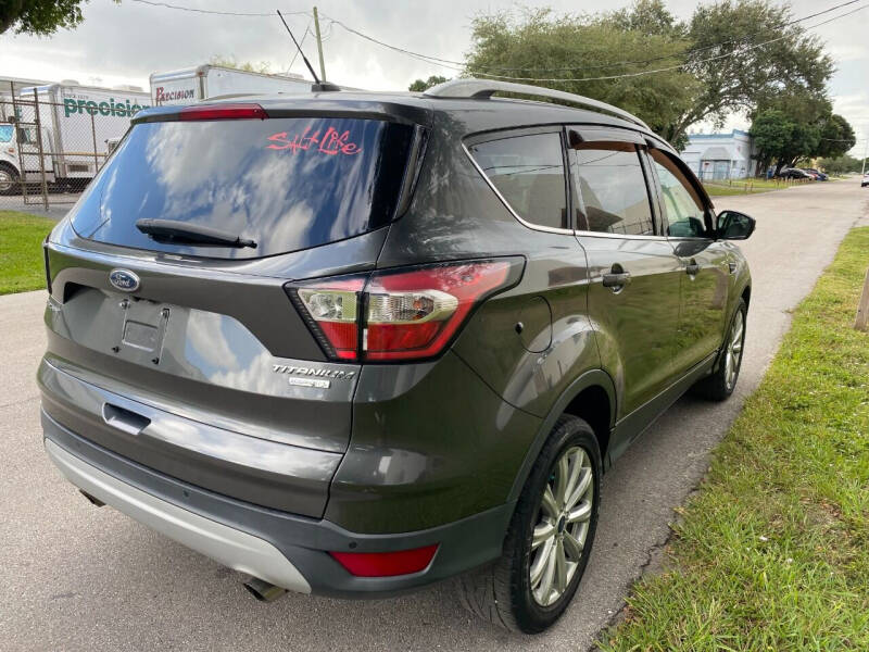 2017 Ford Escape Titanium