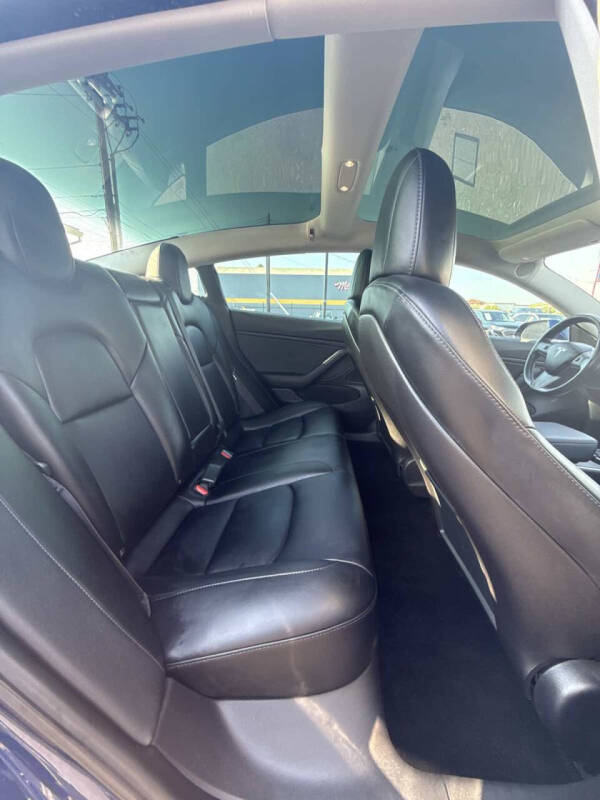 2019 Tesla Model 3 Mid Range