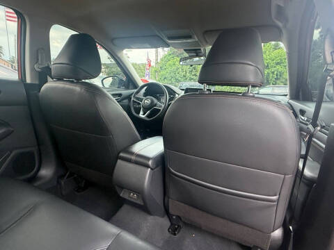 2022 Nissan Altima 2.5 SR