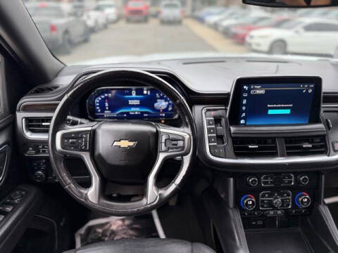 2022 Chevrolet Suburban LT