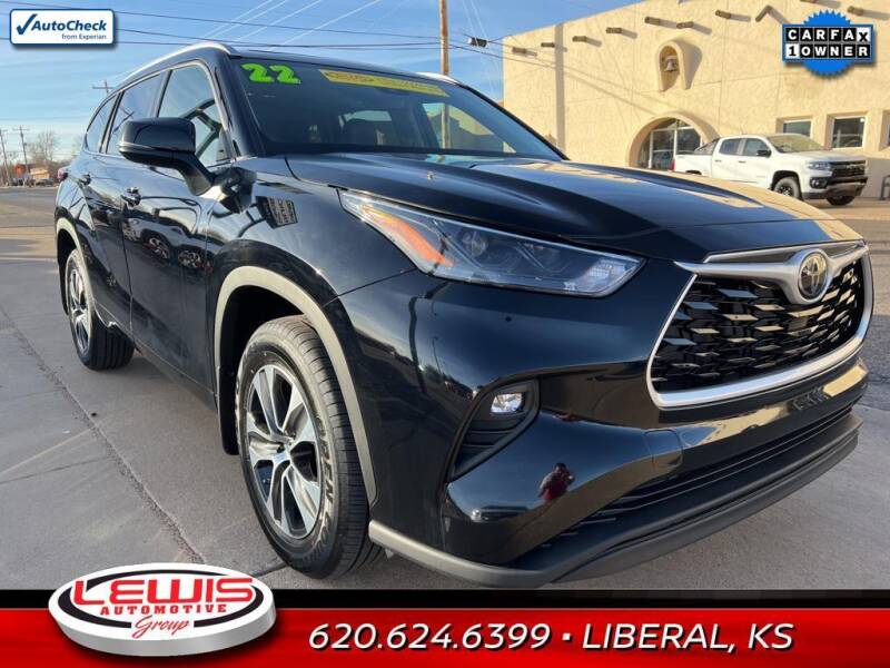 2022 Toyota Highlander for sale at Lewis Chevrolet Buick of Liberal in Liberal KS