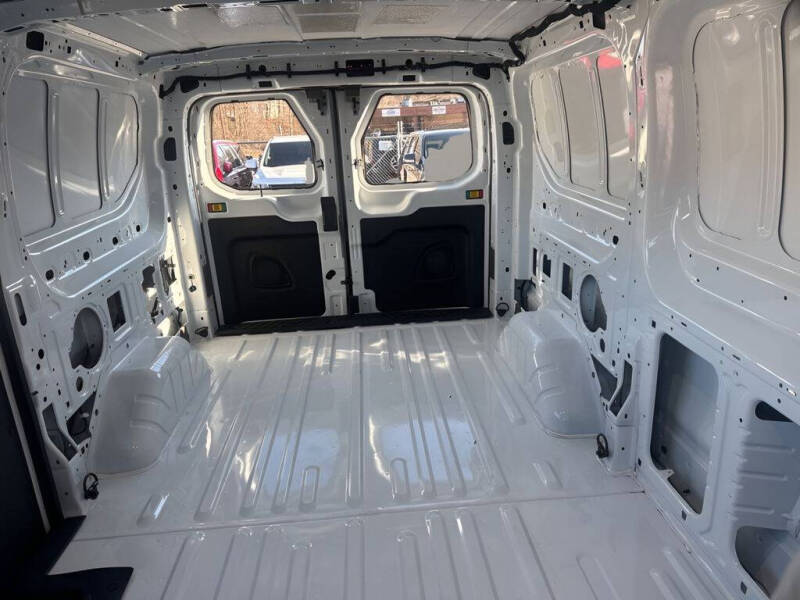 2025 Ford Transit