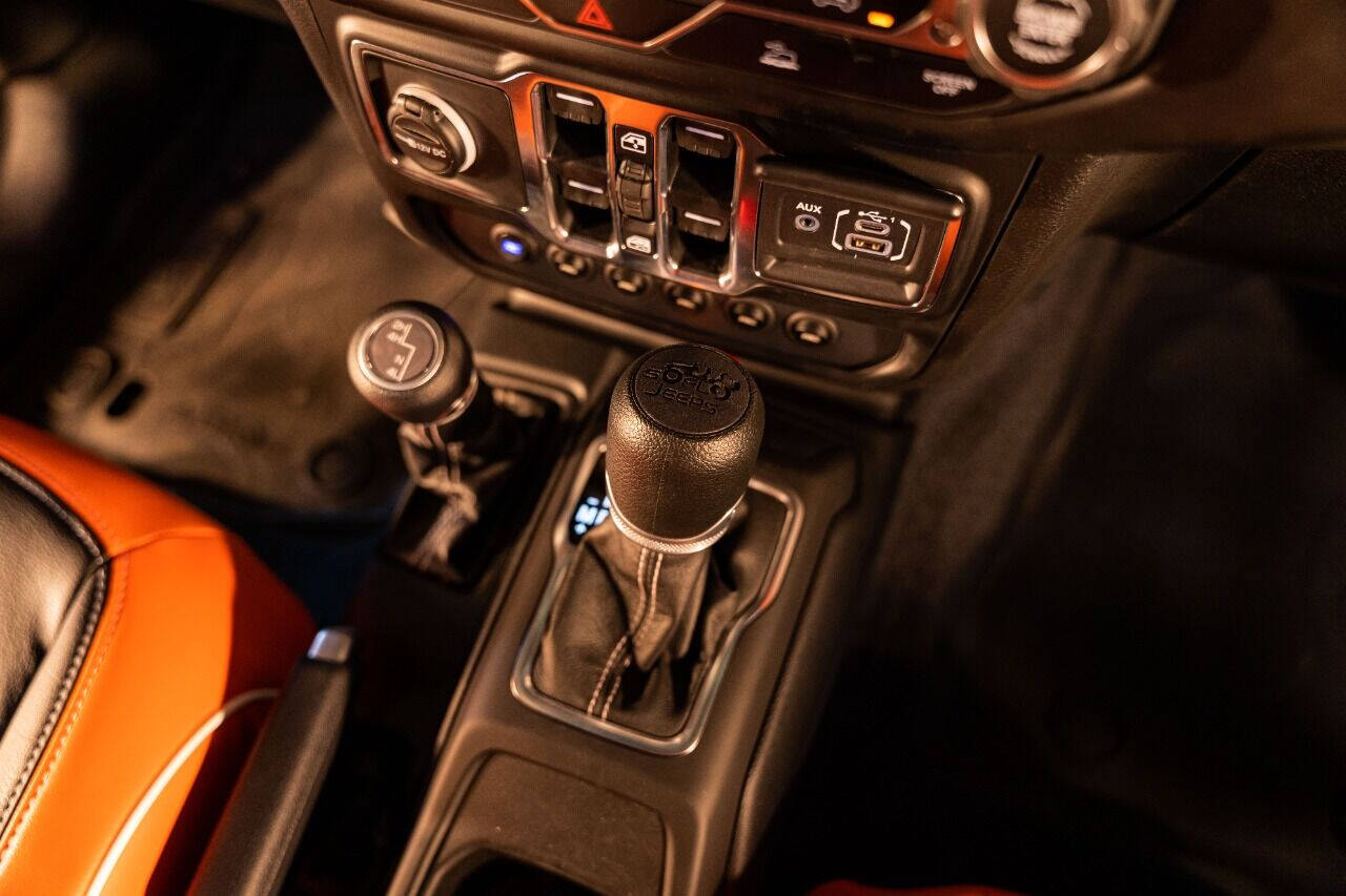 2020 JEEP Wrangler SUV / Crossover - $55,999