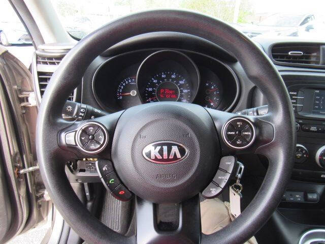 2016 Kia Soul +
