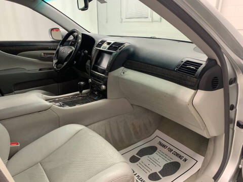2010 Lexus LS 460