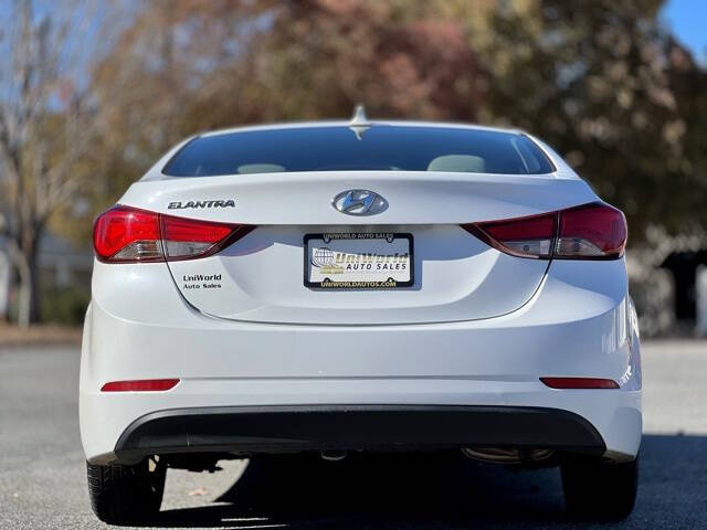 HyundaiElantra6