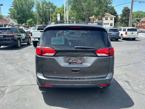 2019 Chrysler Pacifica Touring L Plus