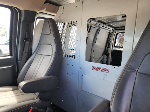 2017 GMC Savana 2500