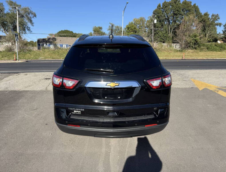 2017 Chevrolet Traverse LT