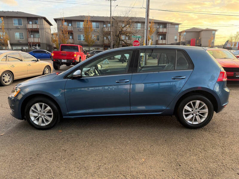 2016 Volkswagen Golf TSI SE