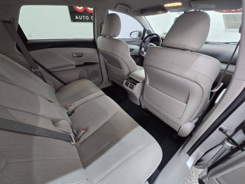 2014 Toyota Venza LE