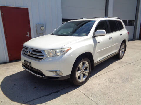 2013 Toyota Highlander for sale at Lewin Yount Auto Sales in Winchester VA