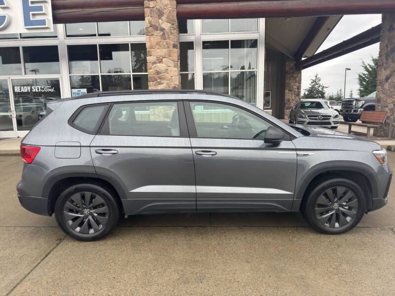 2022 Volkswagen Taos S 4Motion