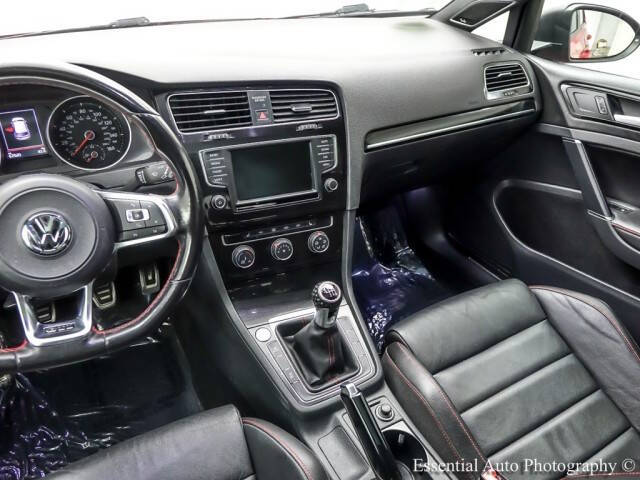 2017 Volkswagen Golf GTI SE