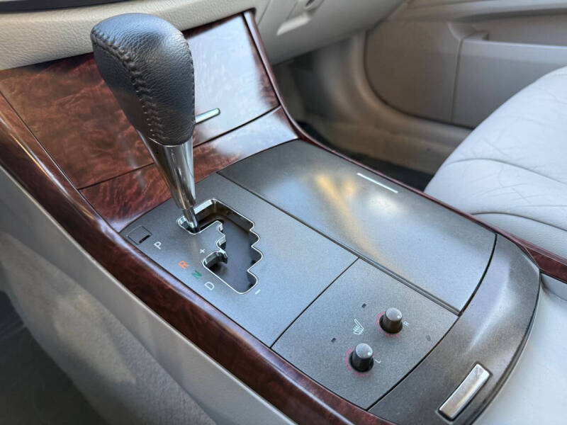 2011 Toyota Avalon
